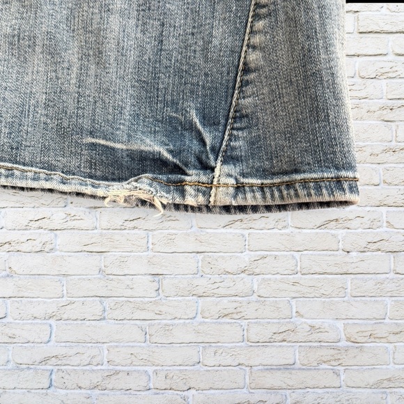 Vigoss The Atlanta Flare Distressed Jeans - Size 7 - Picture 5 of 9